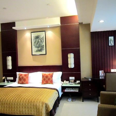 Howard Johnson Wyndham Leonora Plzaz Shanghái Exterior foto