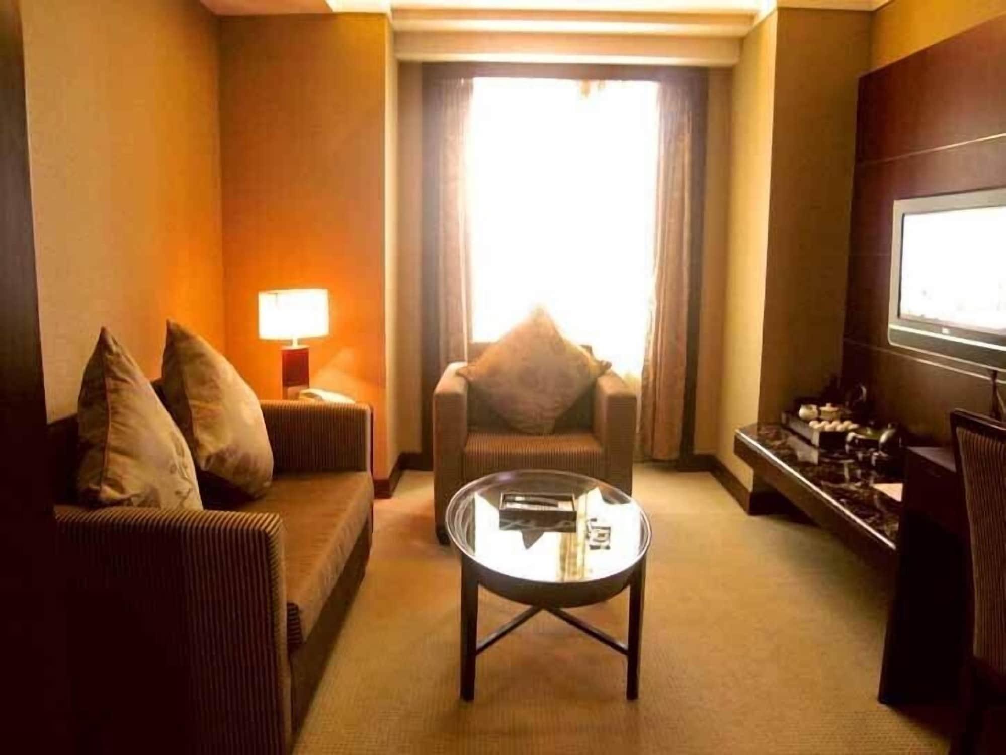 Howard Johnson Wyndham Leonora Plzaz Shanghái Exterior foto