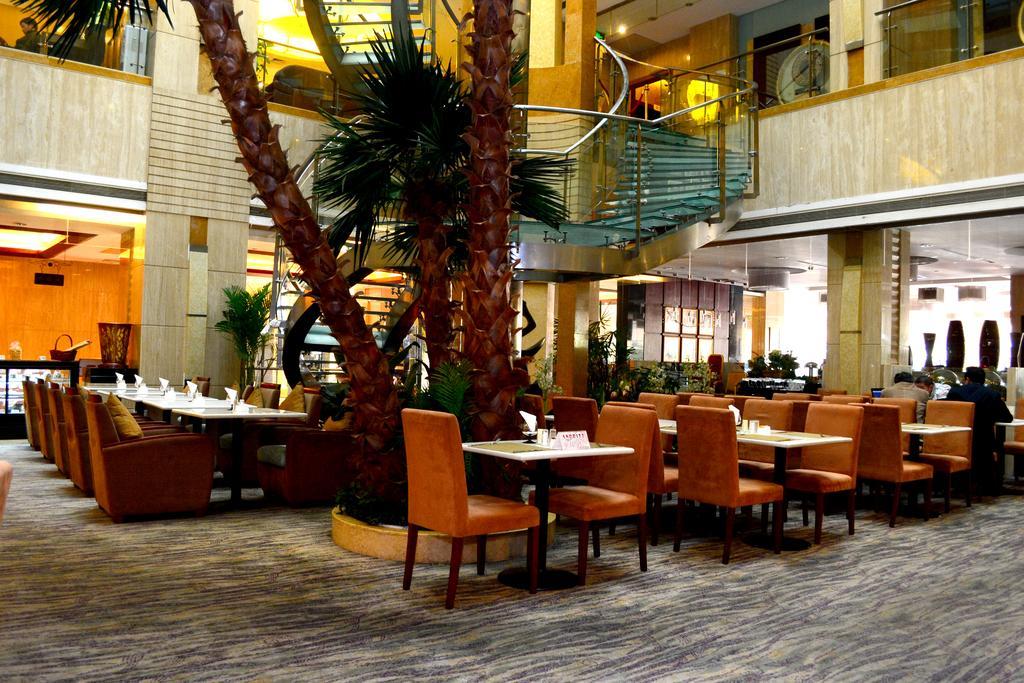 Howard Johnson Wyndham Leonora Plzaz Shanghái Exterior foto